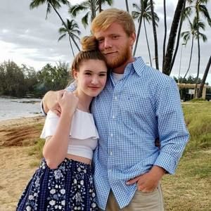 Meet your Posher, Perry